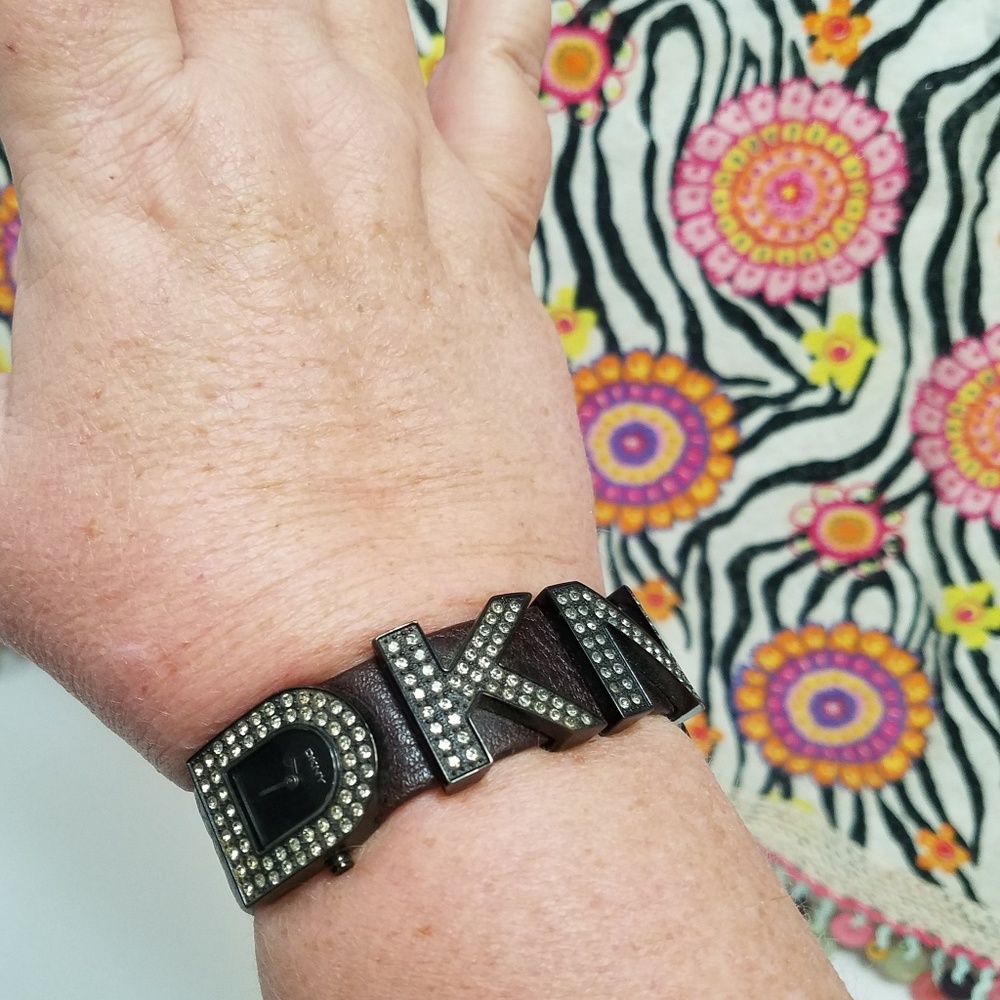 Rare ... Vintage DKNY watch